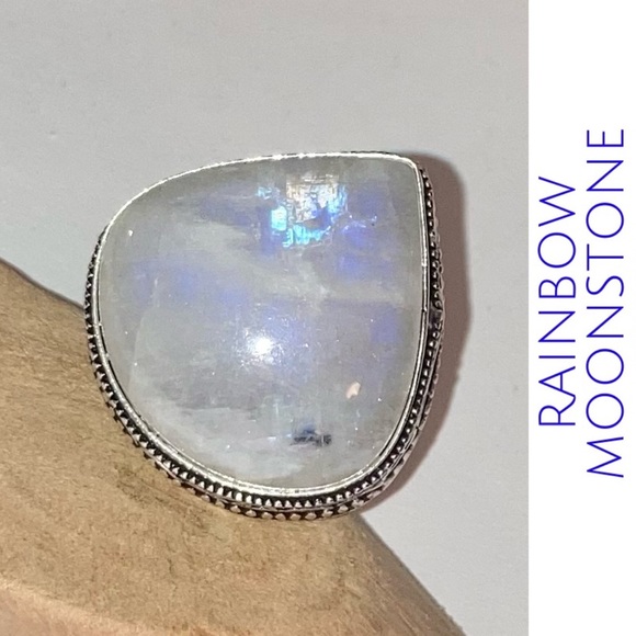 RADIANT! Rainbow Moonstone Gemstone Chunky Handmade Ring - Picture 4 of 7